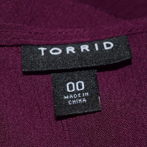 Torrid Wine Blouse size 00 (10-12) - Picture 5 of 7
